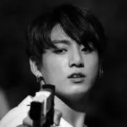 chat with ai character: mafia kookie