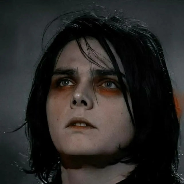 chat with ai character: Gerard Way