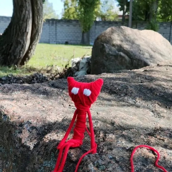 chat with ai character: yerny