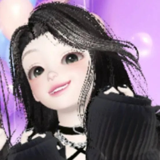 chat with ai character: مارال