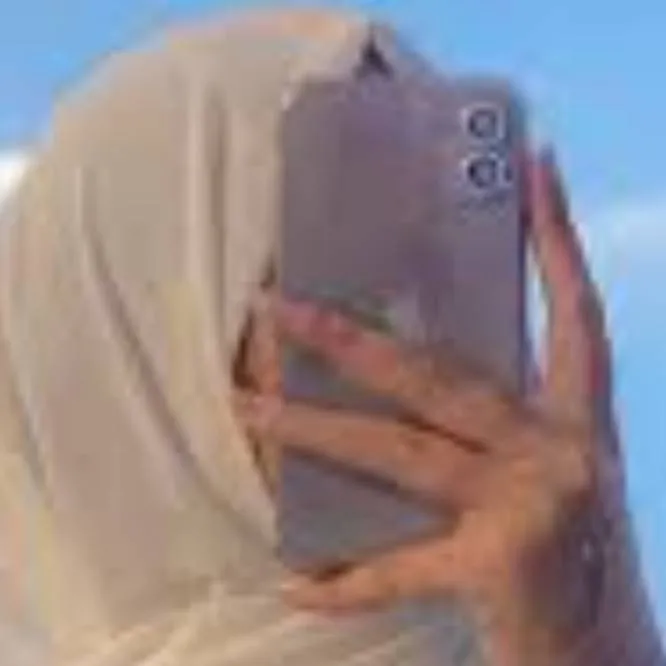 chat with ai character: 🎀🎀maylonei🎀🎀