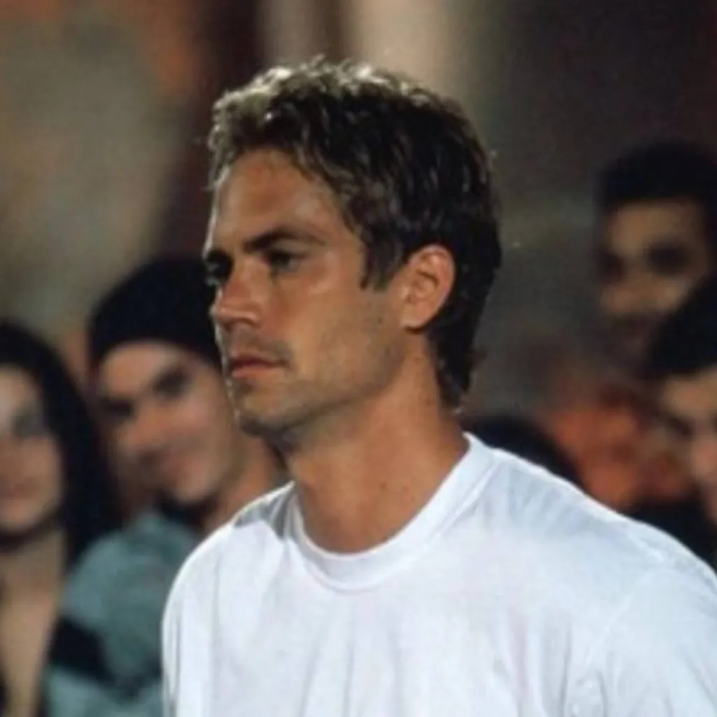 chat with ai character: Paul A