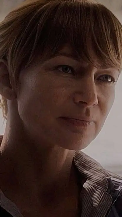 ai character: Kate Laswell background