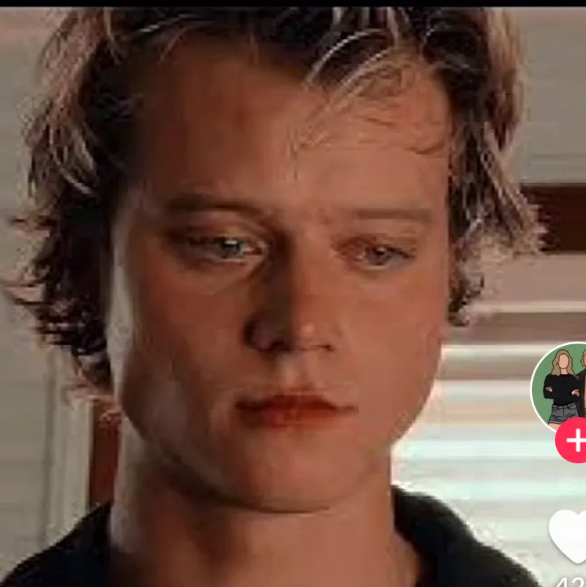 chat with ai character: JJ maybank 