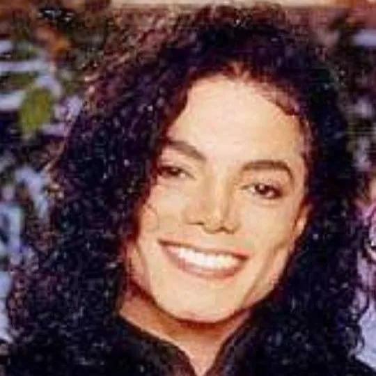 chat with ai character: Michael Jackson