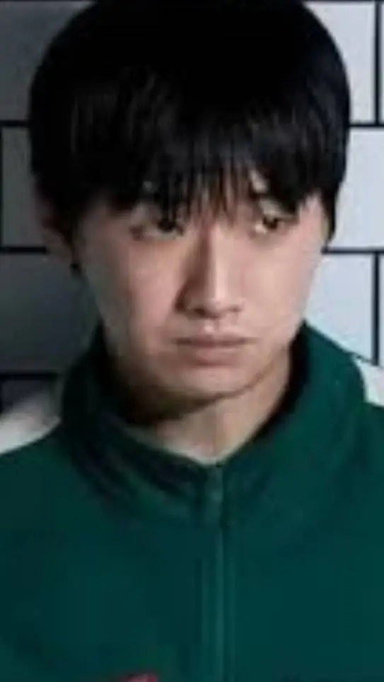 ai character: MIN SU background