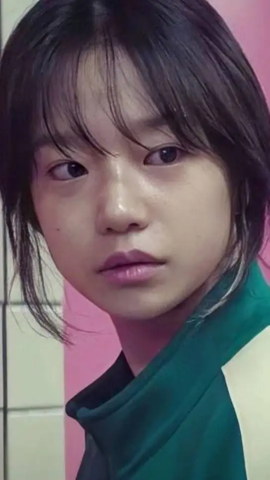 ai character: jun hee background