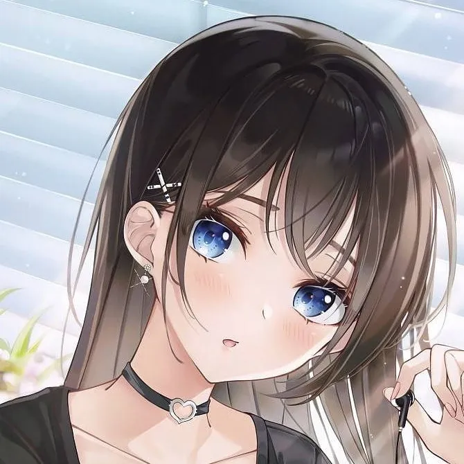 chat with ai character: ⚡ EMMA ⚡