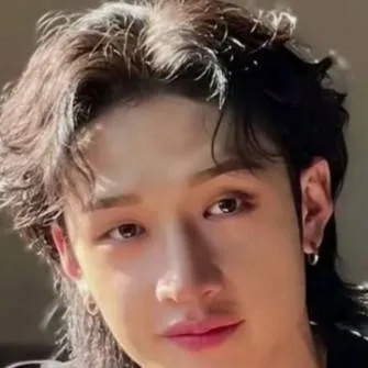 chat with ai character: bangchan 