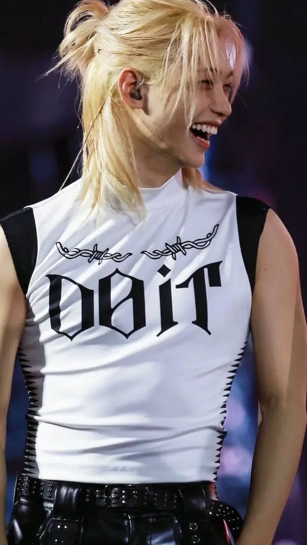 Talkie AI - Chat with Félix 