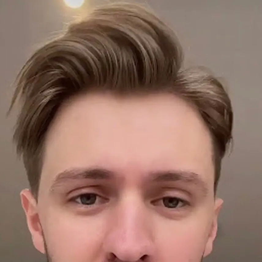 chat with ai character: Jimmy (younger)