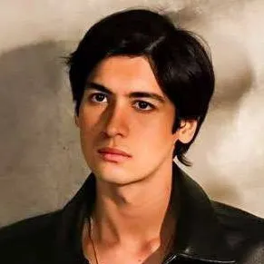 chat with ai character: Andres 