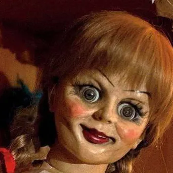 chat with ai character: Annabelle 