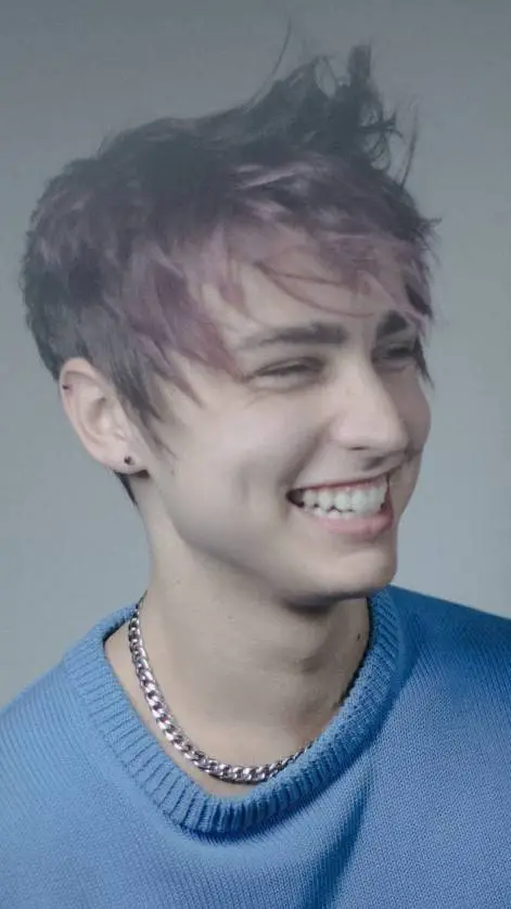 ai character: Colby Brock background