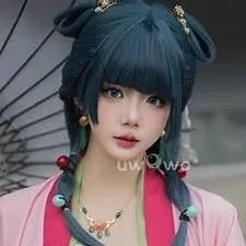 chat with ai character: maomao era moderna