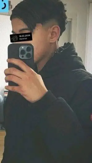 ai character: karim  background