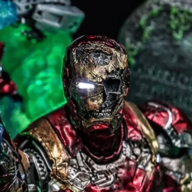 chat with ai character: Avengers🎃🎃🎃