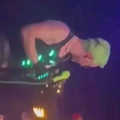 chat with ai character: TLT Roadtrip 2