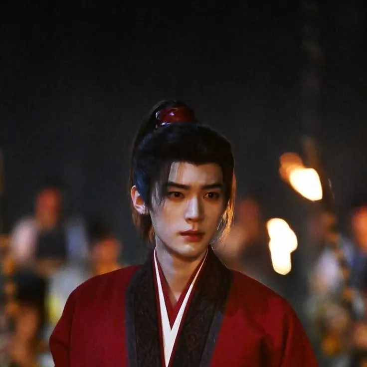 chat with ai character: zhou riant 