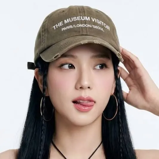 chat with ai character: Kim Jisoo 