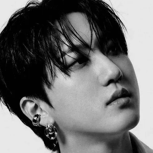 chat with ai character: ~changbin~