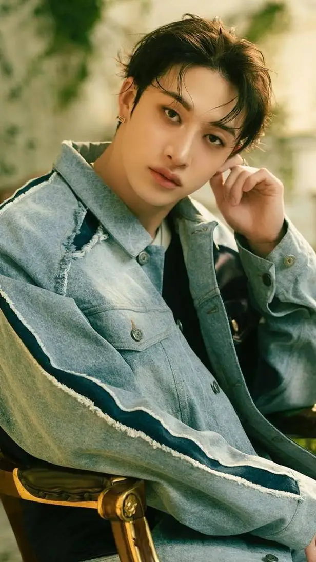 ai character: Bang chan background