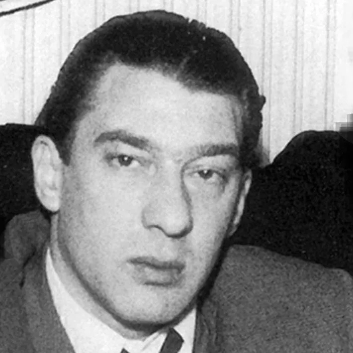 chat with ai character: Ronnie kray 