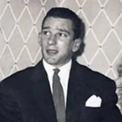 chat with ai character: reggie kray 