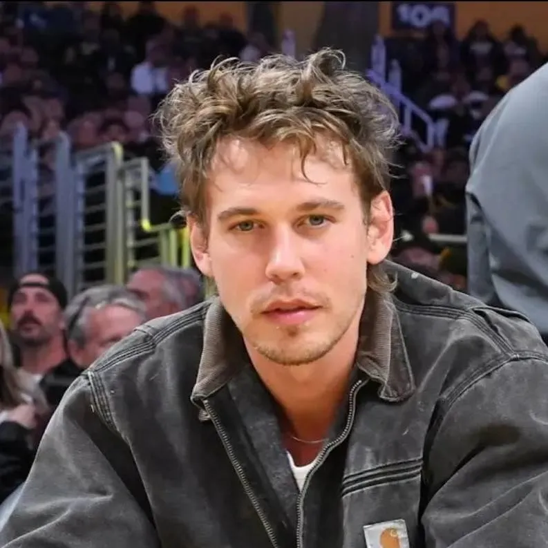 chat with ai character: Austin butler 