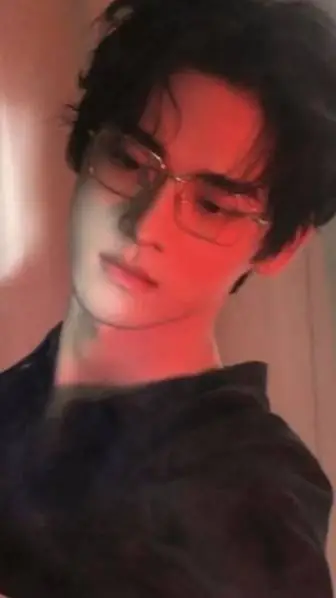 ai character: Ken background