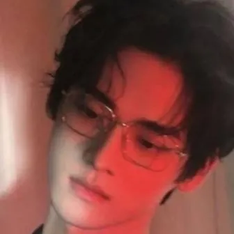 chat with ai character: Ken