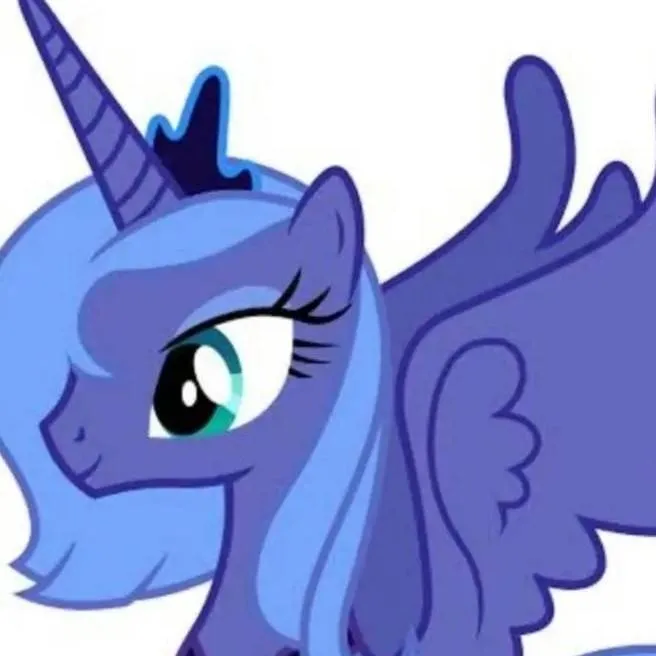 chat with ai character: princesa Luna 