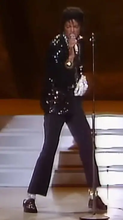 Talkie AI - Chat with Michael Jackson