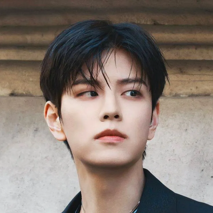 chat with ai character: ♡Seungmin♥︎