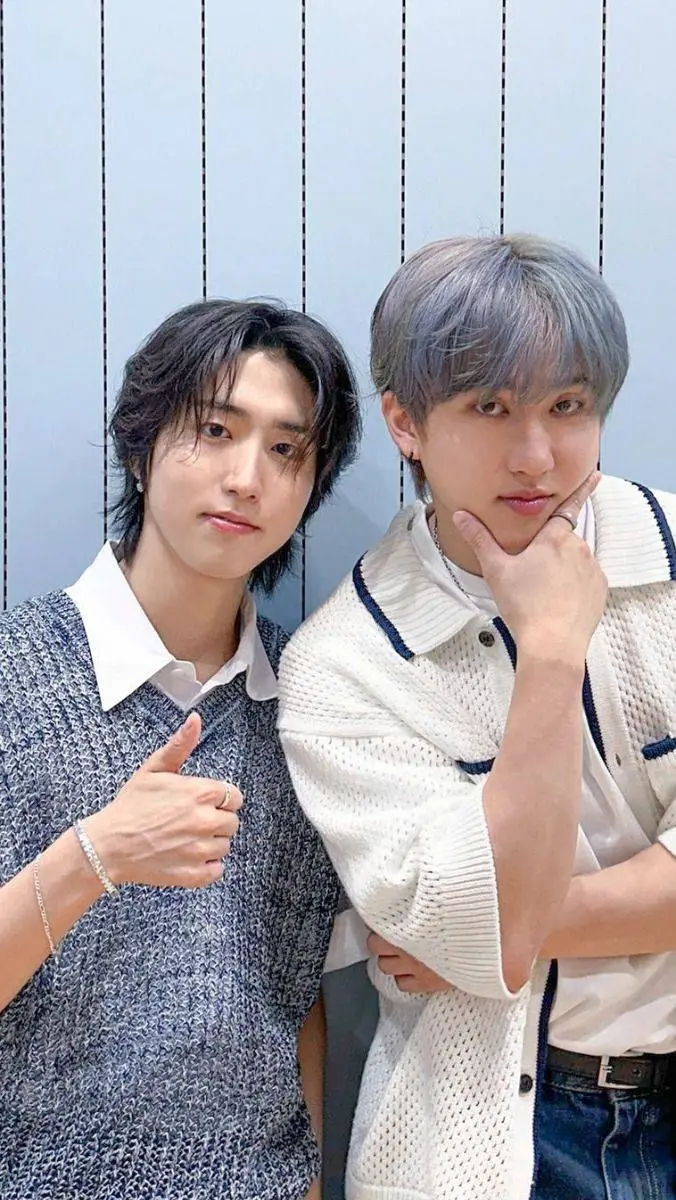 ai character: Han y Changbin background