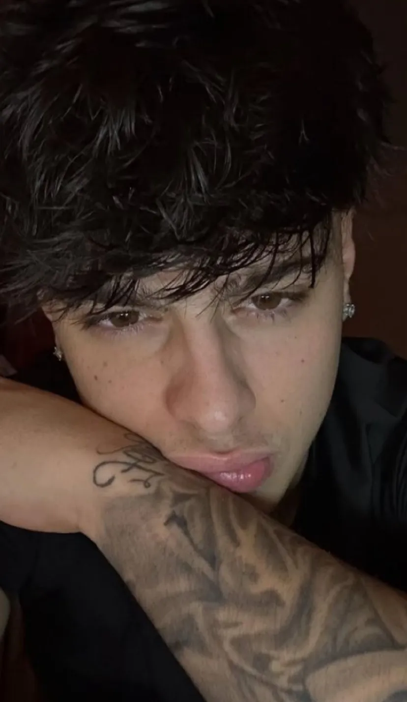 chat with ai character: João🔥