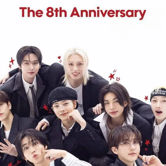 chat with ai character: stray kids