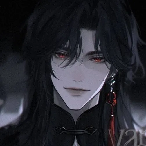 chat with ai character: 𝕬𝖑𝖊𝖝𝖆𝖓𝖉𝖊𝖗🩸~£