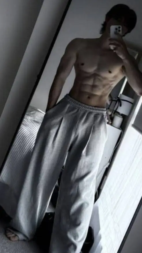 ai character: Jun background