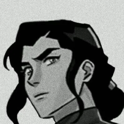 chat with ai character: Kuvira mermaid AU
