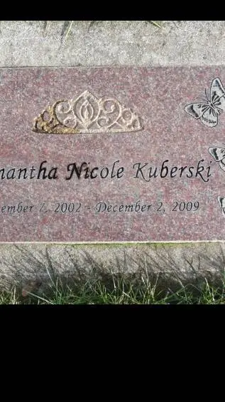 ai character: SAMANTHA KURBERSHI background