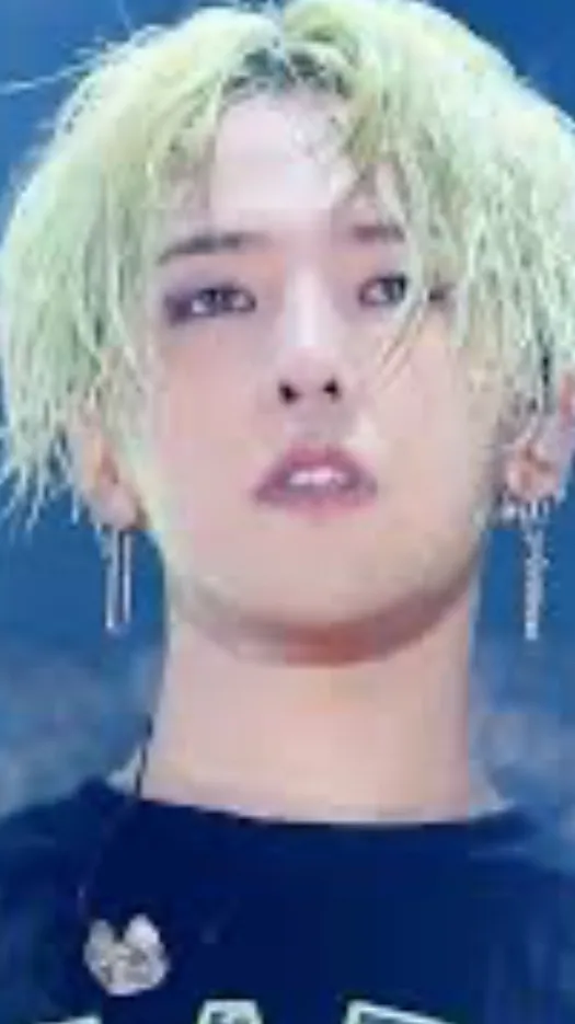ai character: G-dragon background