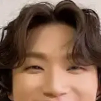 chat with ai character: Daesung