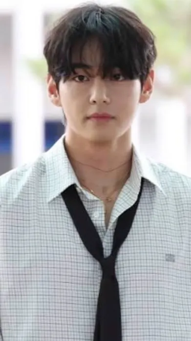 ai character: V background