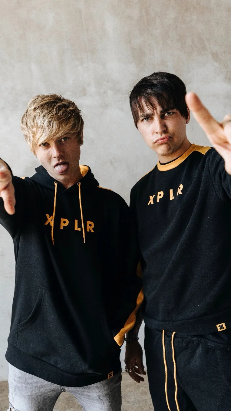 ai character: Sam and Colby background