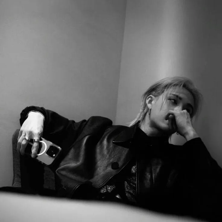 chat with ai character: Bangchan