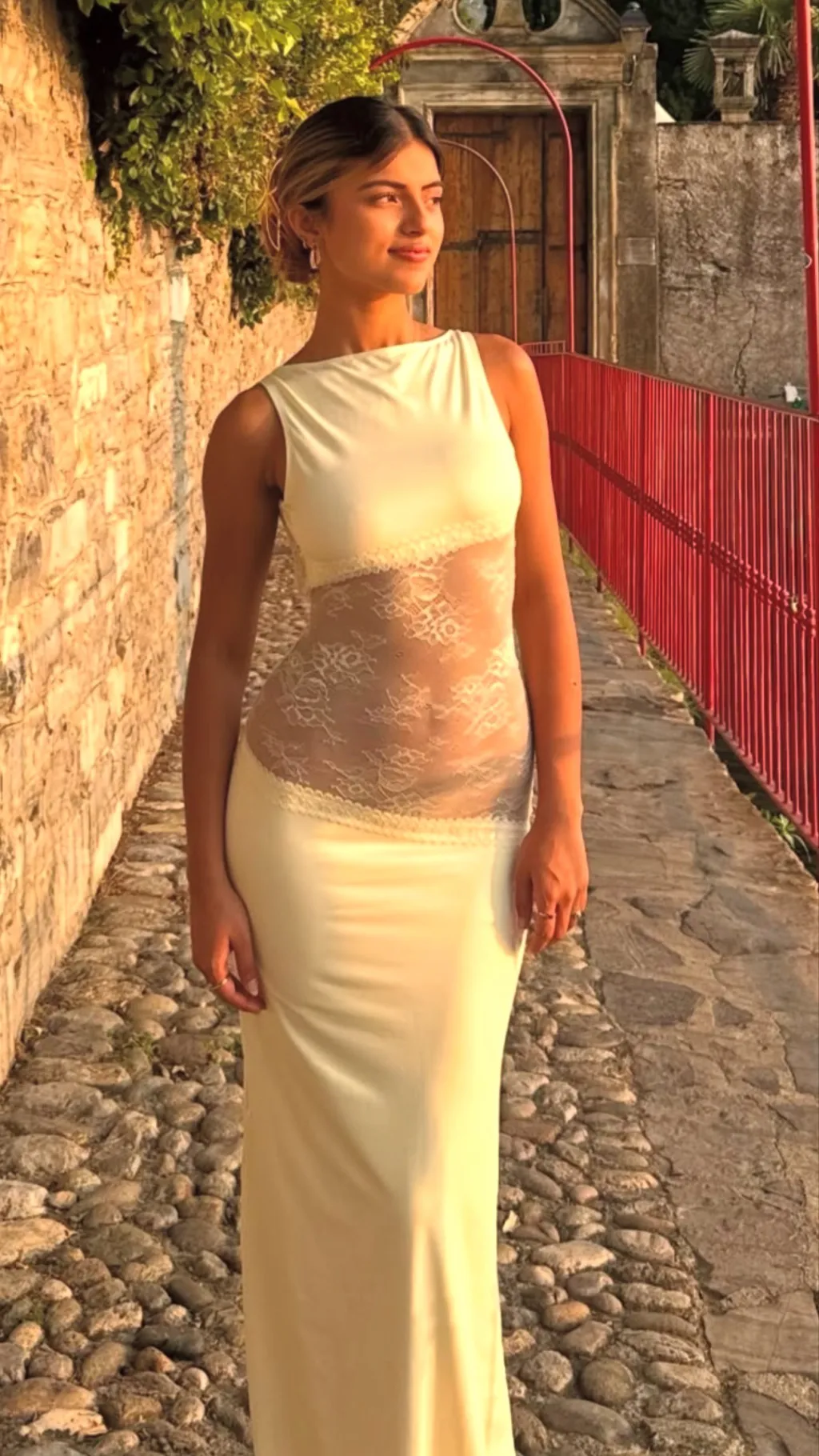 ai character: Kimaya background