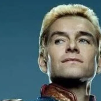 chat with ai character: Capitão Pátria 