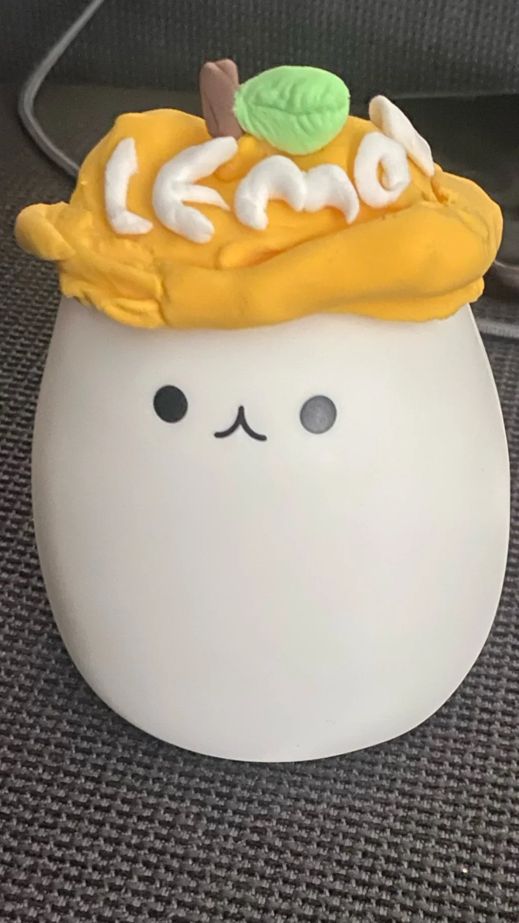 ai character: L,O,M, & S! background