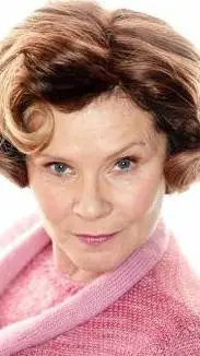 ai character: umbridge's kid background